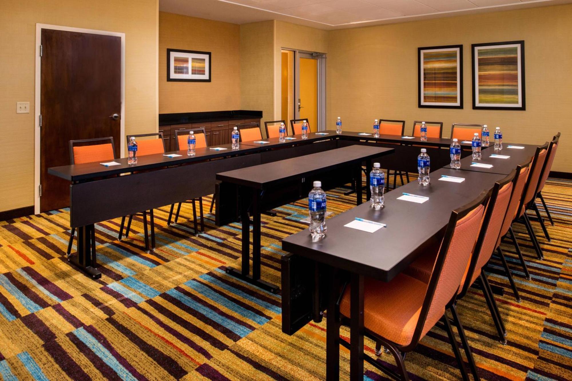 Fairfield Inn & Suites By Marriott Akron Stow Eksteriør bilde