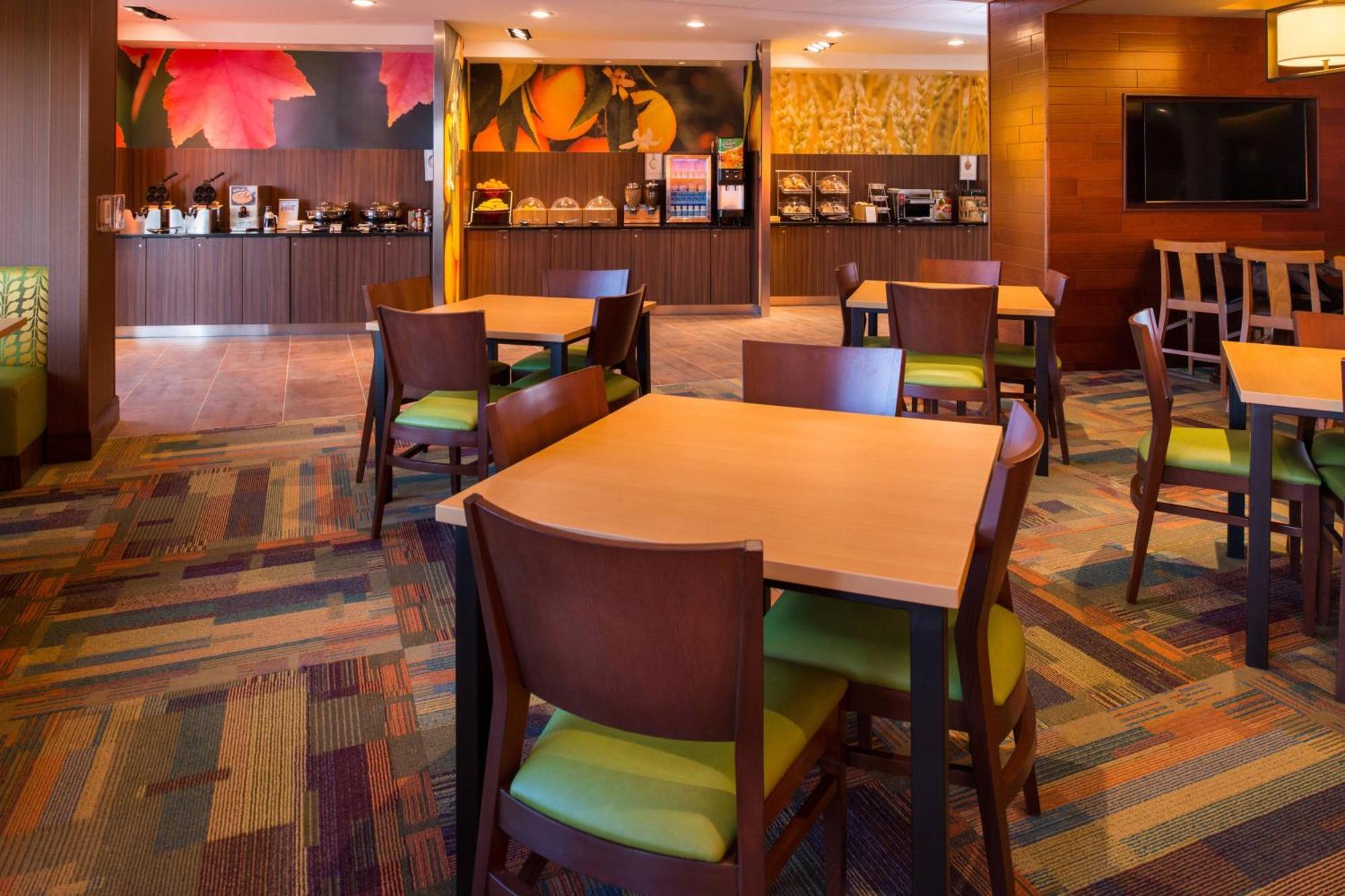 Fairfield Inn & Suites By Marriott Akron Stow Eksteriør bilde