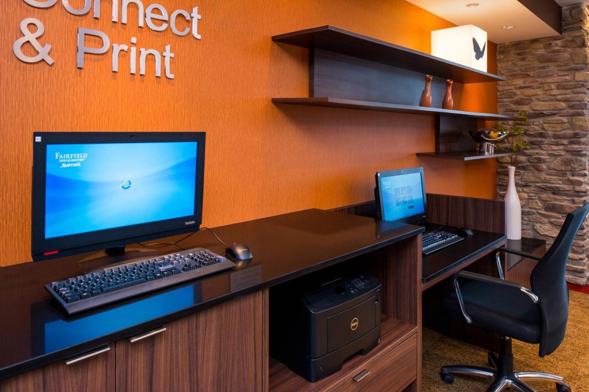 Fairfield Inn & Suites By Marriott Akron Stow Eksteriør bilde