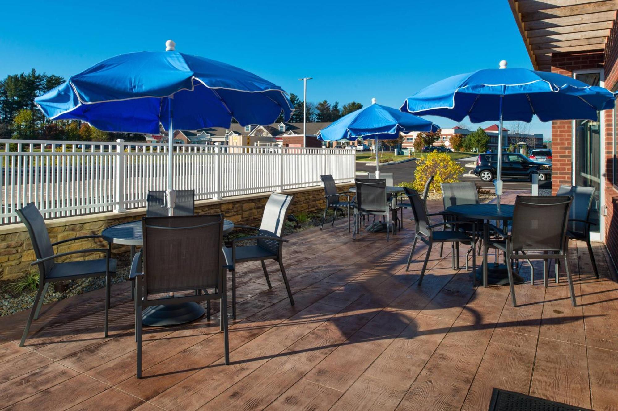Fairfield Inn & Suites By Marriott Akron Stow Eksteriør bilde